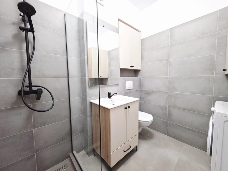 Titan Complex Rezidential IRAM
